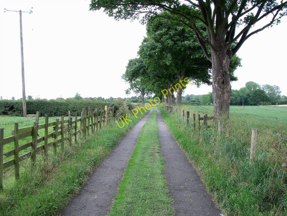 Photo 6"x4" Farm road on the old track to Repton Cokhay Green c2011