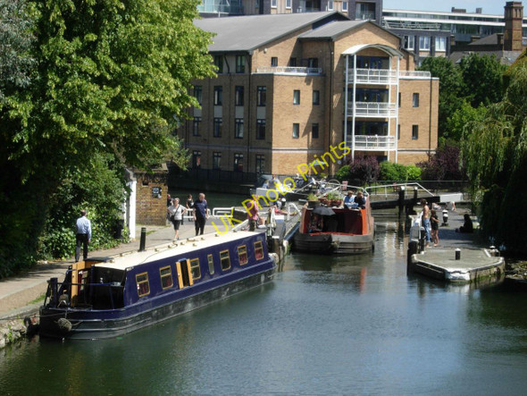 Photo 6"x4" City Road Lock, Regent's Canal London c2011