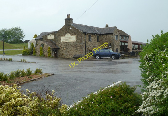 Photo 6"x4" The Fox and Goose Inn Wigley\/SK3171 c2011