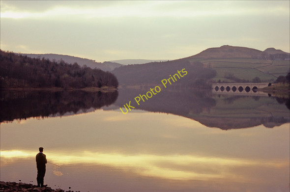 Photo 6"x4" Late evening at Ladybower Reservoir Ashopton c2011
