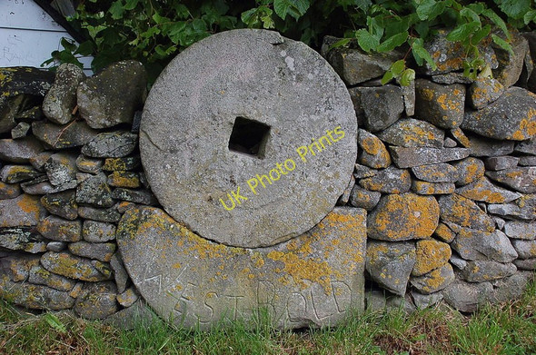 Photo 6"x4" Millstone at West Bold West Bold c2011