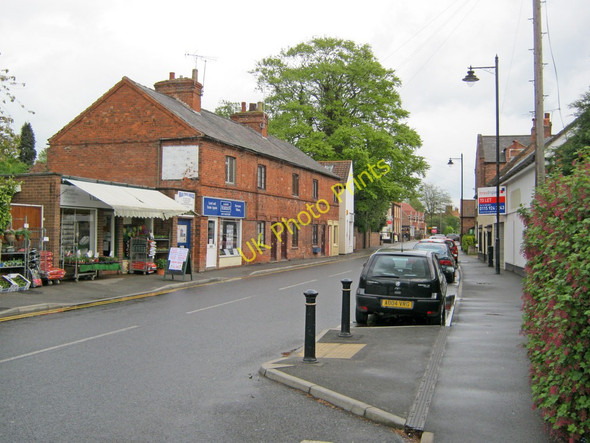 Photo 6"x4" Main Street at Farnsfield Farnsfield c2010