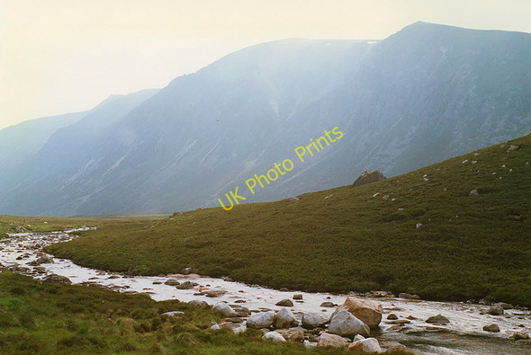 Photo 6"x4" Am Beanaidh below Loch Einich Loch Mhic Ghille-chaoil c1988