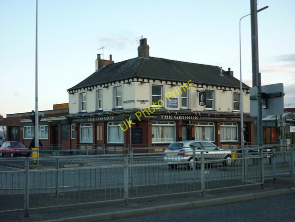 Photo 6"x4" The George, Spring Bank West Kingston upon Hull c2011