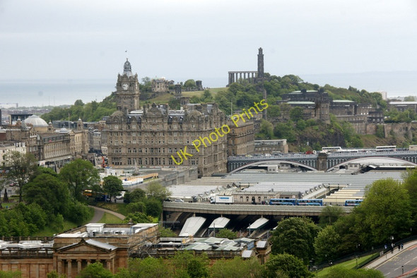 Photo 6"x4" Waverley Station from Edinburgh Castle Edinburgh c2011