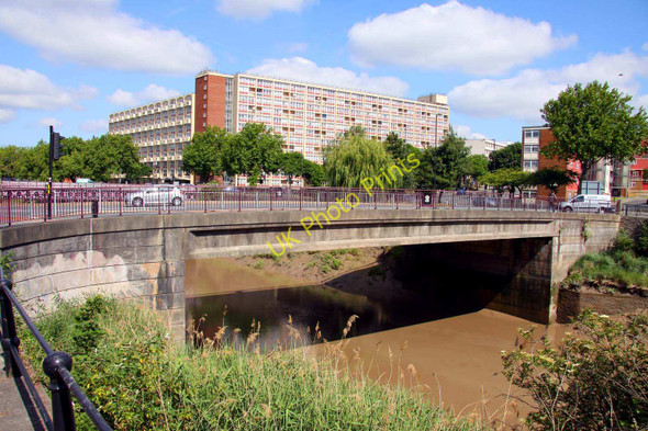 Photo 6"x4" Bedminster Bridge over the River Avon Windmill Hill\/ST5971 c2011