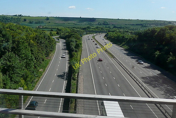 Photo 6"x4" Roads past Winchester Winchester c2011