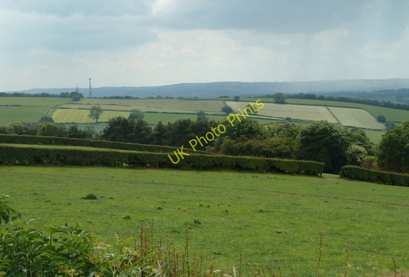 Photo 6"x4" Hillside fields around Hundall Hundall c2011