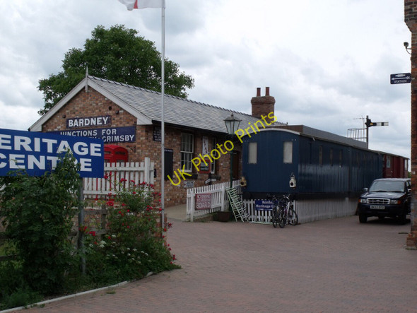Photo 6"x4" Bardney Old Railway Station Bardney c2011