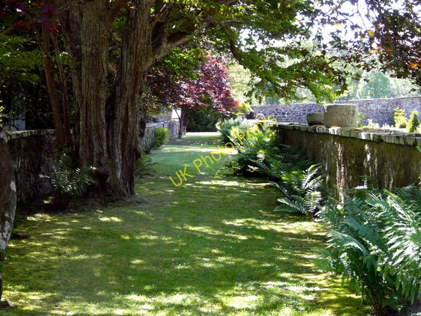 Photo 6"x4" Garden walkway at Novar House Evanton\/Baile-Eoghain c2011