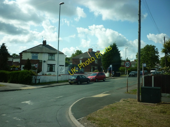 Photo 6"x4" Alexandra Road, Horsforth Woodside, Leeds Horsforth c2011