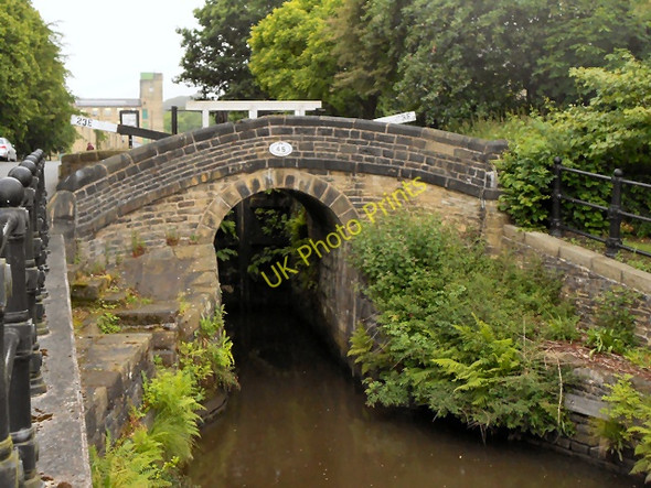 Photo 6"x4" Huddersfield Narrow Canal, Bridge 45 at Slaithwaite Hill Top\/SE0713 c2011