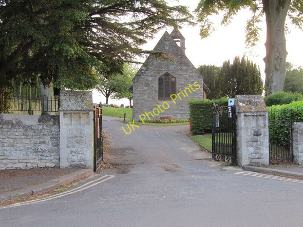 Photo 6"x4" Through the cemetery gates Headington c2011