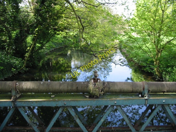 Photo 6"x4" View from the bridge over the Great Stour at Horton Horton\/TR1155 c2008