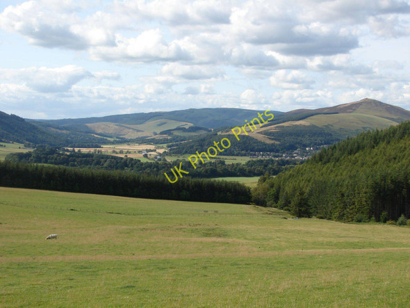 Photo 6"x4" View towards the River Tweed near Innerleithen Rigg c2009