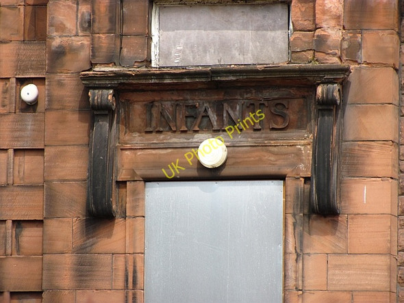 Photo 6"x4" Door detail, Golfhill Primary School Glasgow c2011