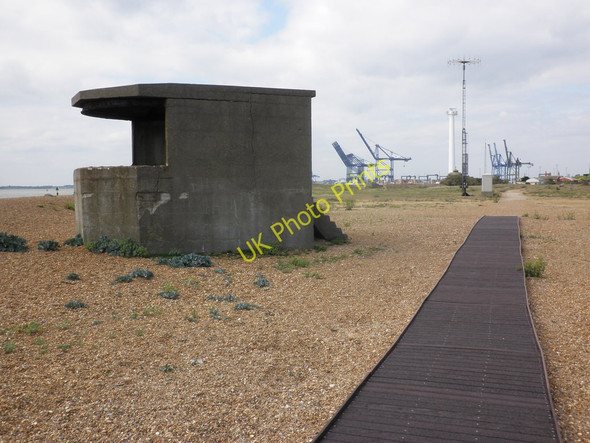 Photo 6"x4" WW2 lookout bunker, Landguard Point The Port of Felixstowe c2011