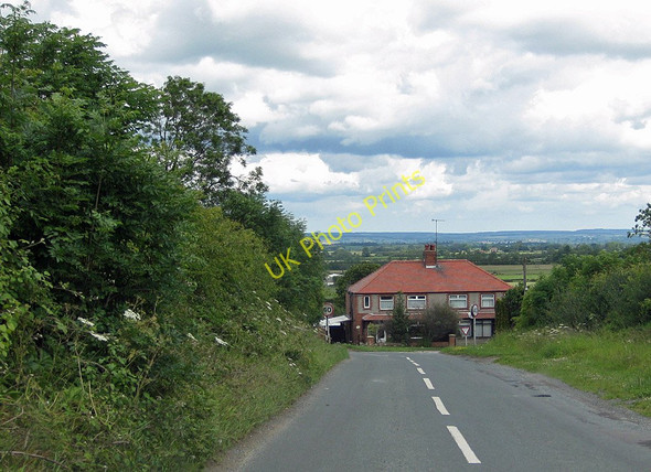 Photo 6"x4" Approaching Swinton from the south Malton\/SE7871 c2011