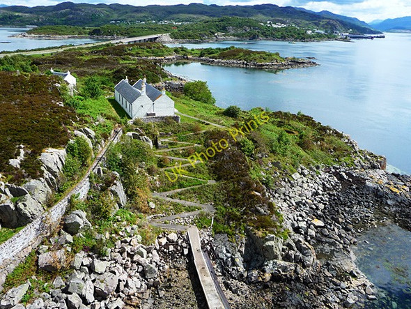 Photo 6"x4" Eilean Ban Kyleakin c2011