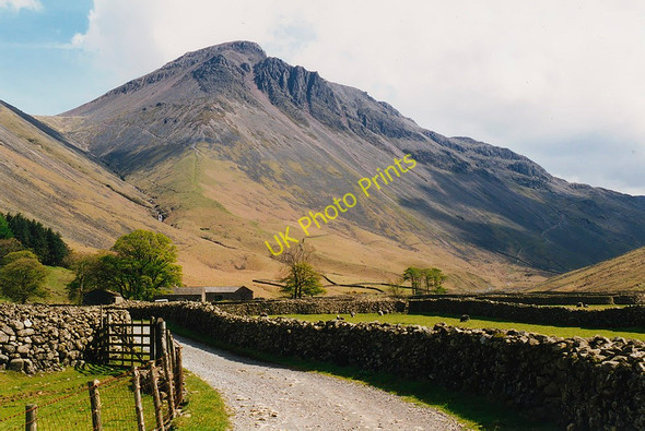 Photo 6"x4" Great Gable from near Burnthwaite Wasdale Head\/NY1808 c1998