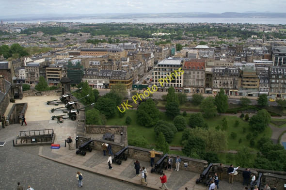 Photo 6"x4" View north from Edinburgh Castle Edinburgh c2005