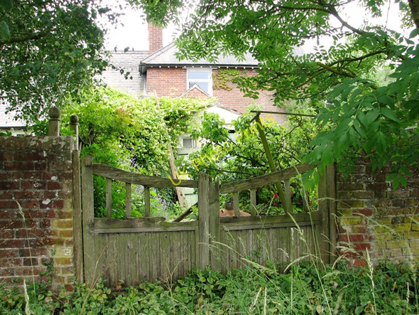 Photo 6"x4" Disused old gate onto Swardeston Common Swardeston c2011
