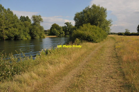 Photo 6"x4" Thames Path and River Thames North Stoke\/SU6186 c2011
