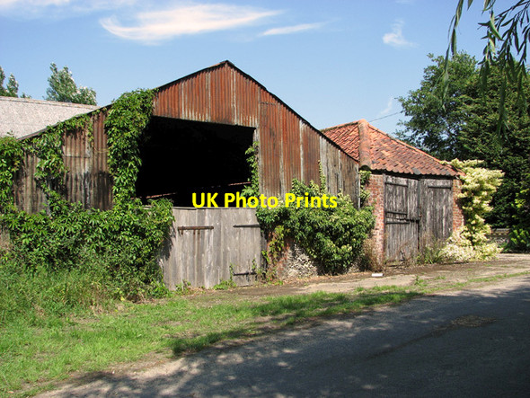 Photo 6"x4" Old farm sheds in Mill Lane, Ilketshall St Andrew's Great Common\/TM3787 c2011