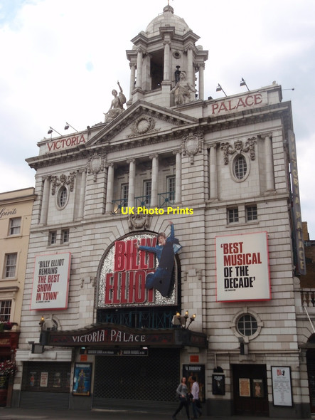 Photo 6"x4" Victoria Palace Westminster c2011