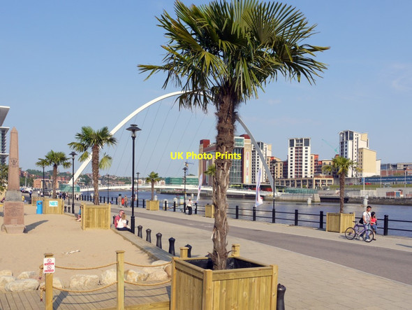 Photo 6"x4" Palm Beach on Newcastle Quayside Newcastle upon Tyne c2011