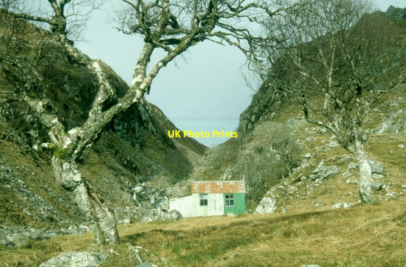 Photo 6"x4" Sron Garbh looms over upper Glen Tarff Creag an Fh\u00ecr-e\u00f2in c2000