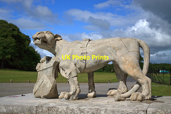 Photo 6"x4" Emo Court, Emo (detail) Emo c2011