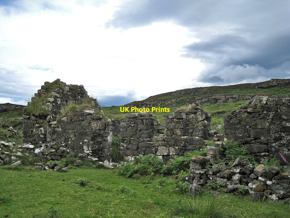 Photo 6"x4" Ruin in Dunan Bualintur c2011