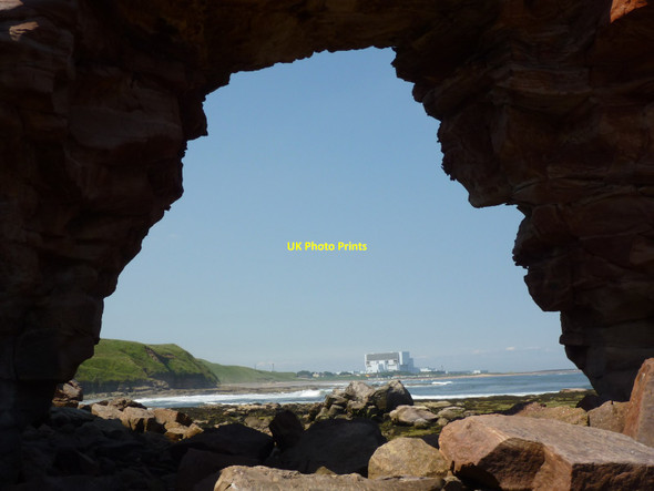 Photo 6"x4" Coastal East Lothian : Arch Over Torness Thorntonloch c2011