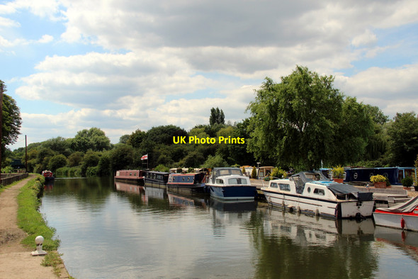 Photo 6"x4" River Lee Navigation, Hoddesdon, Hertfordshire Hoddesdon c2011