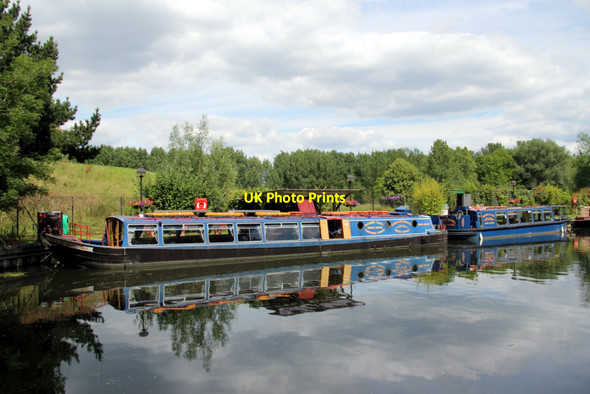 Photo 6"x4" Narrow Boats, River Lee Navigation, Broxbourne, Hertfordshire Hoddesdon c2011