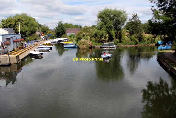Photo 6"x4" River Lee Navigation, Broxbourne, Hertfordshire Hoddesdon c2011