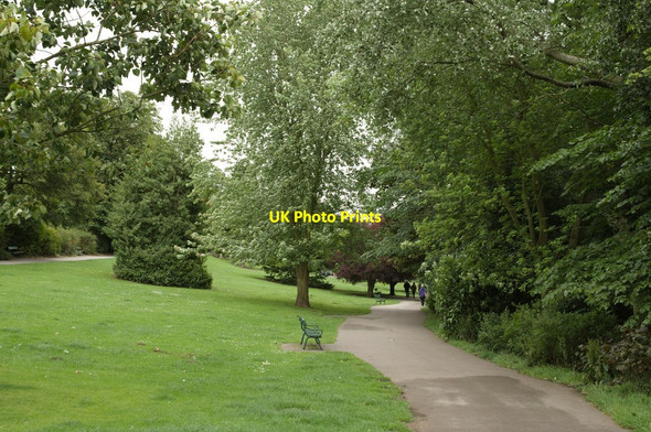 Photo 6"x4" Wharfe Meadows Park Otley\/SE2045 c2011