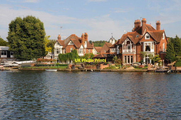 Photo 6"x4" Houses and the River Thames Marlow\/SU8586 c2011