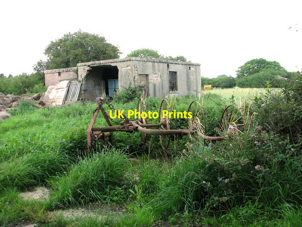 Photo 6"x4" Old RAF building by Halesworth airfield Upper Holton c2011