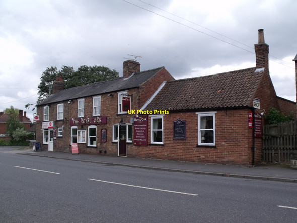 Photo 6"x4" Royal Oak Pub, Martin Martin\/TF1259 c2011