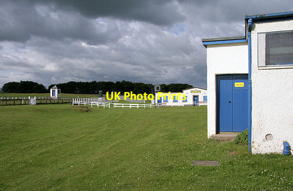 Photo 6"x4" St Leonard's Park Pilmuir\/NT4811 c2011