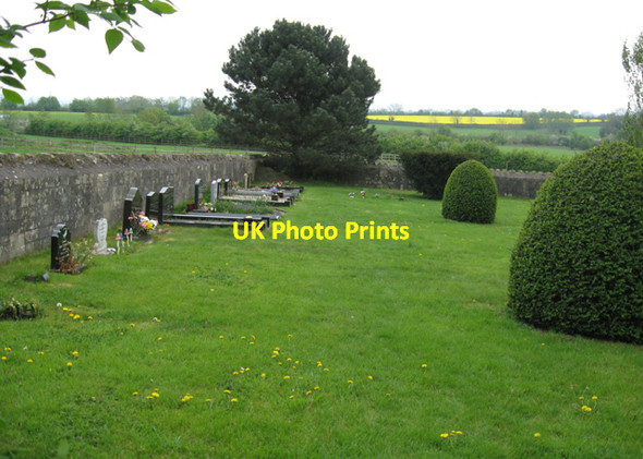 Photo 6"x4" Westwood cemetery Bradford-On-Avon c2011