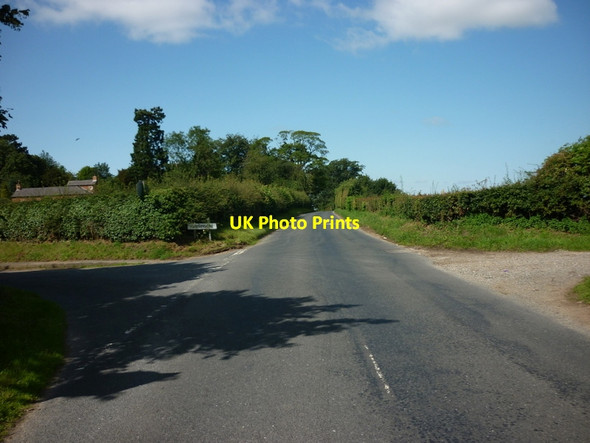 Photo 6"x4" Entering Hunsingore, North Yorkshire Hunsingore c2011