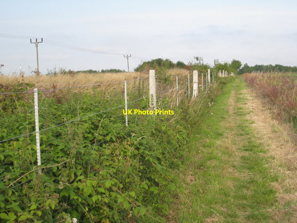 Photo 6"x4" The footpath from Healing to Great Coates Great Coates c2011