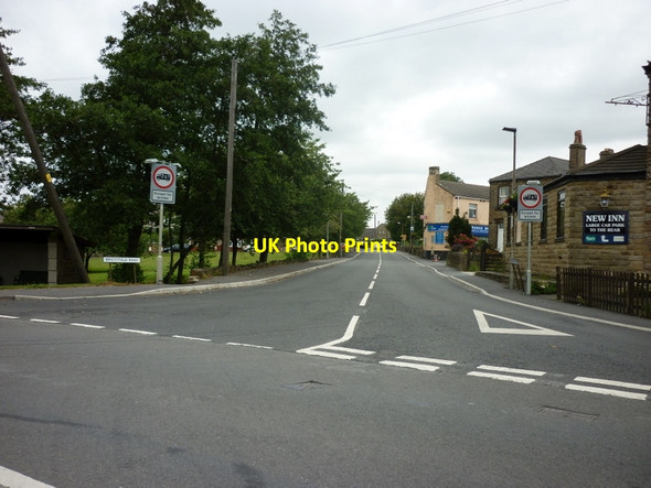 Photo 6"x4" Briestfield Road, Grange Moor Flockton Moor c2011