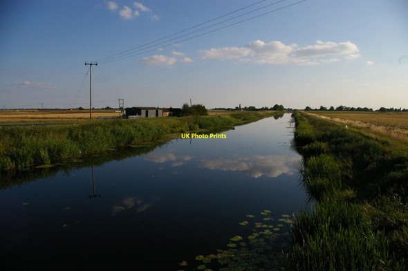 Photo 6"x4" The Sixteen Foot Drain looking south-west from Bedlam Bridge Stonea c2011