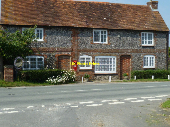 Photo 6"x4" Cottages and post box at Houghton Houghton\/TQ0111 c2011