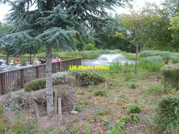 Photo 6"x4" Services Fountain Arrowfield Top c2011