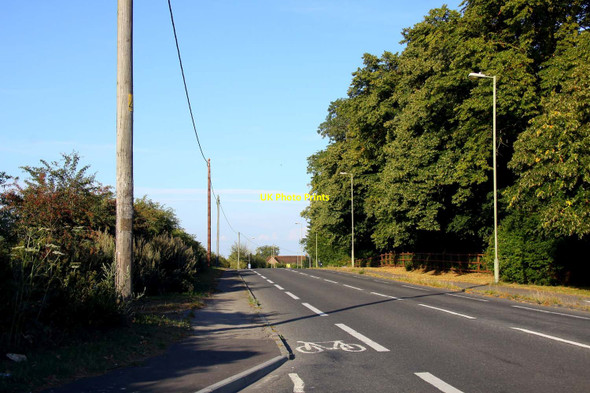 Photo 6"x4" Oxford Road to Thame Thame c2011